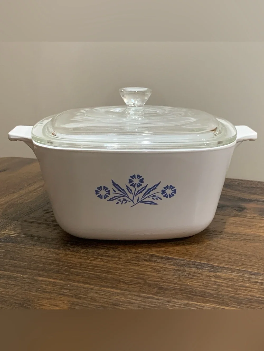 Vintage Corning Ware Blue Cornflower 1¾ Qt Casserole Dish with Lid – P-1¾-B